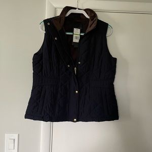 NWT Weatherproof Vest